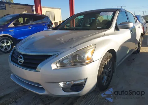 2015 Nissan Altima 2.5 S из США, поврежденный, VIN 1N4AL3APXFC258791